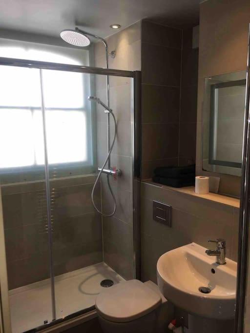 Charming Apartment In Deal Near The Beach & Town Eksteriør billede